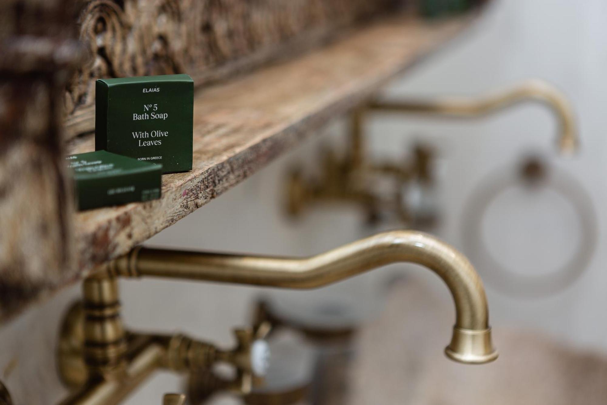 Archo Nafplio Suites & Rooms Buitenkant foto